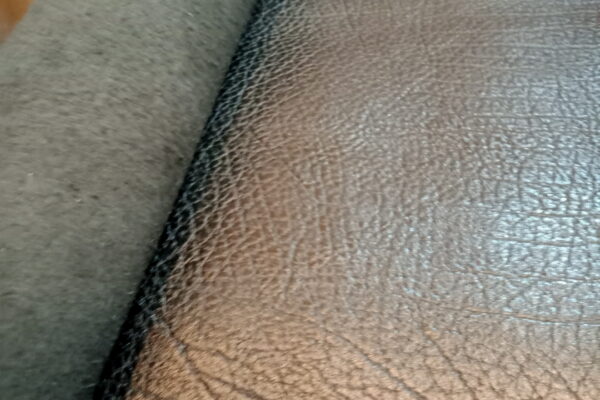 Натуральная кожа Буффало цвет чёрный толщина шкуры 2.0-2.2 мм. photo review